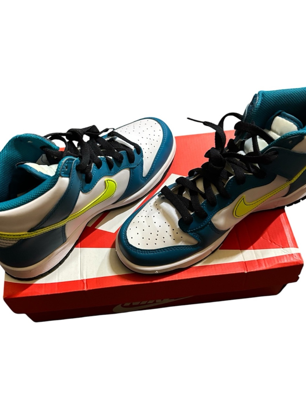 Nike Dunk High GS “Bright Spruce Volt” – Size 6.5 Youth